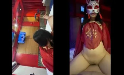 Nghe nhạc chill chill rồi chơi bé mèo trong bộ yếm đỏ rên không ngừng